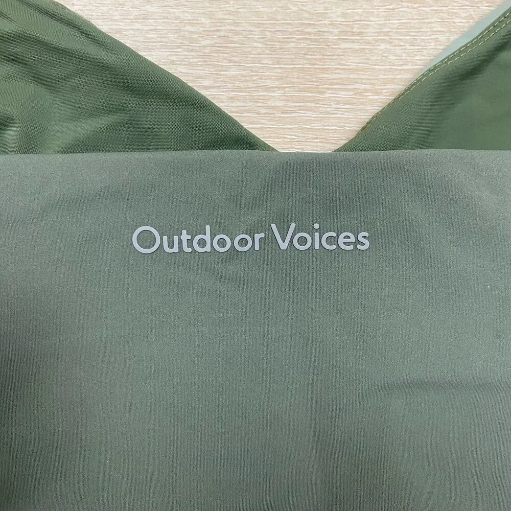 NWT Outdoor Voices‎ Zoom 8” Bodysuit Women's L Color Sandstone/ Tea Tree - Picture 3 of 6